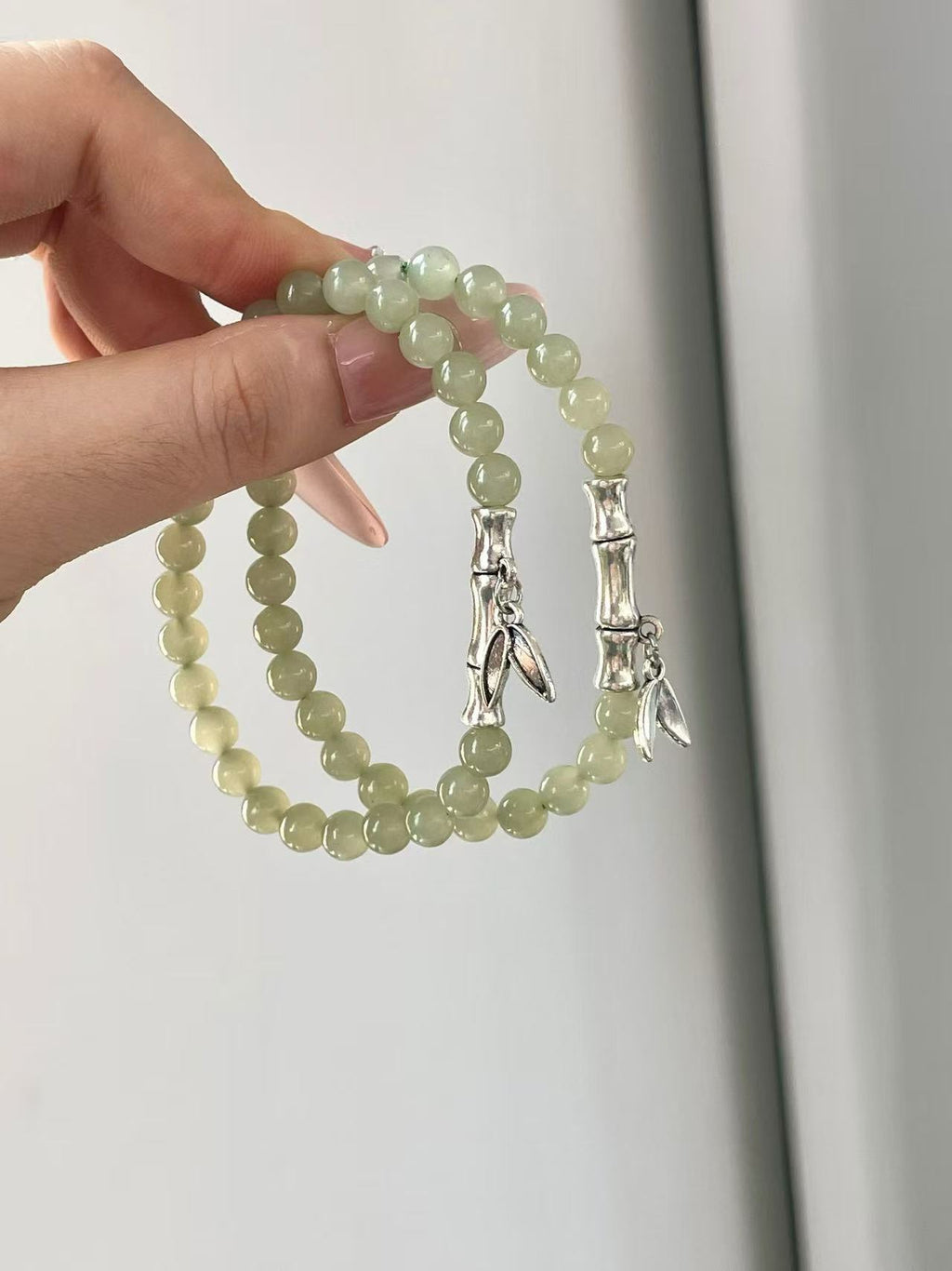 AAPLUS Crystals - Natural Hetian Jade Bead Bracelet