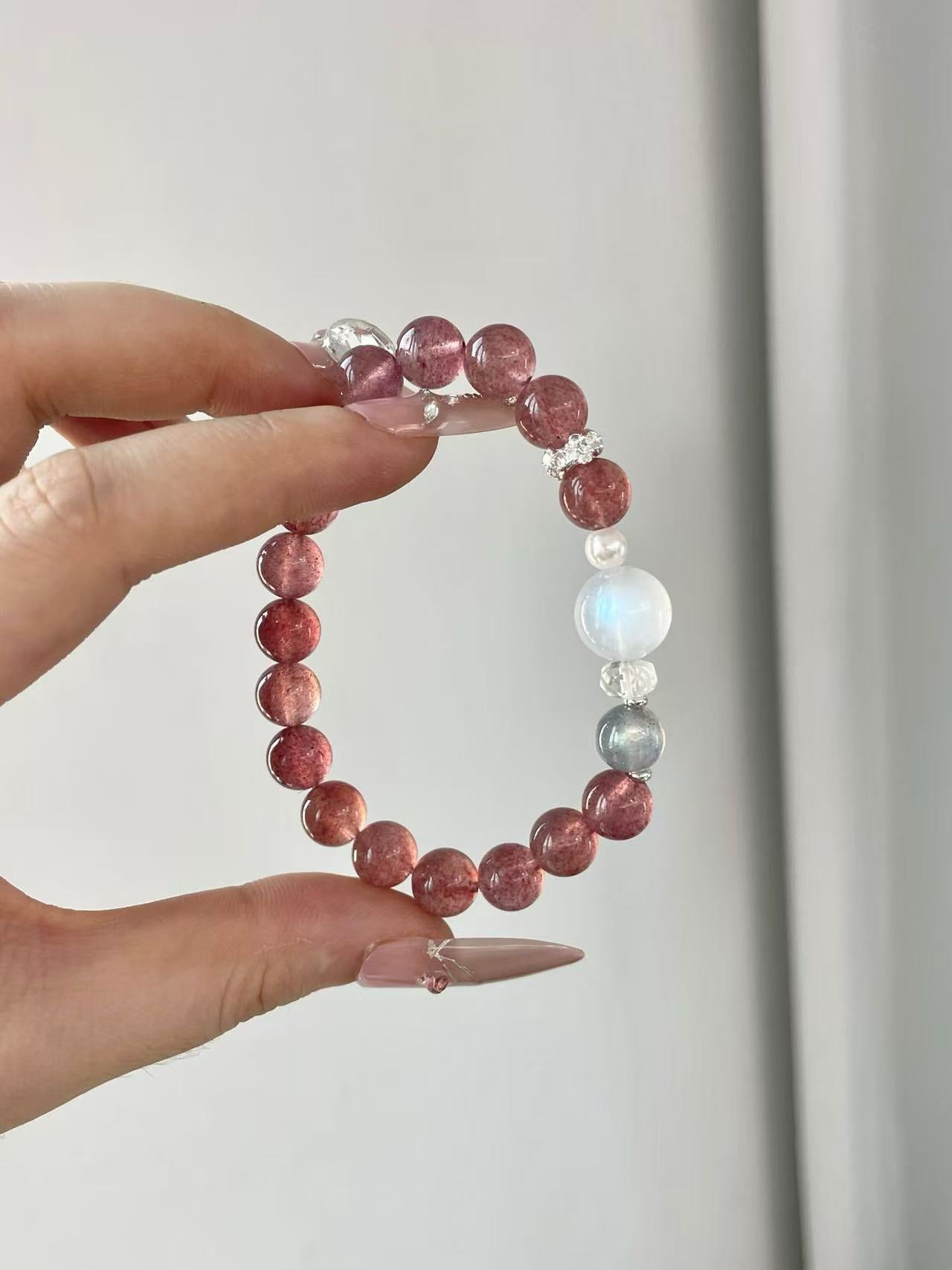 AAPLUS Crystals | Harmony Bracelet with Strawberry Quartz & Moonstones