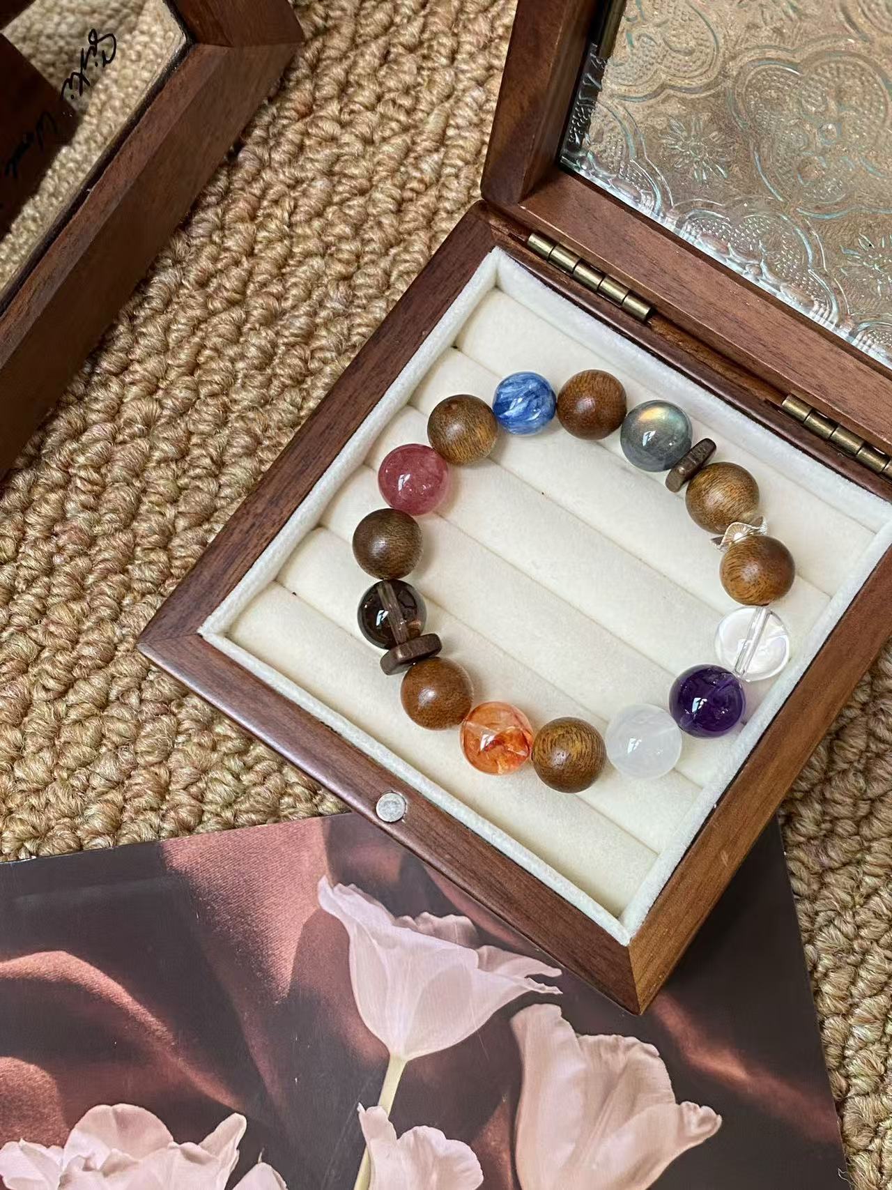 AAPLUS Crystals: Aquarius Aura Protection Bracelet with 9 Healing Stones